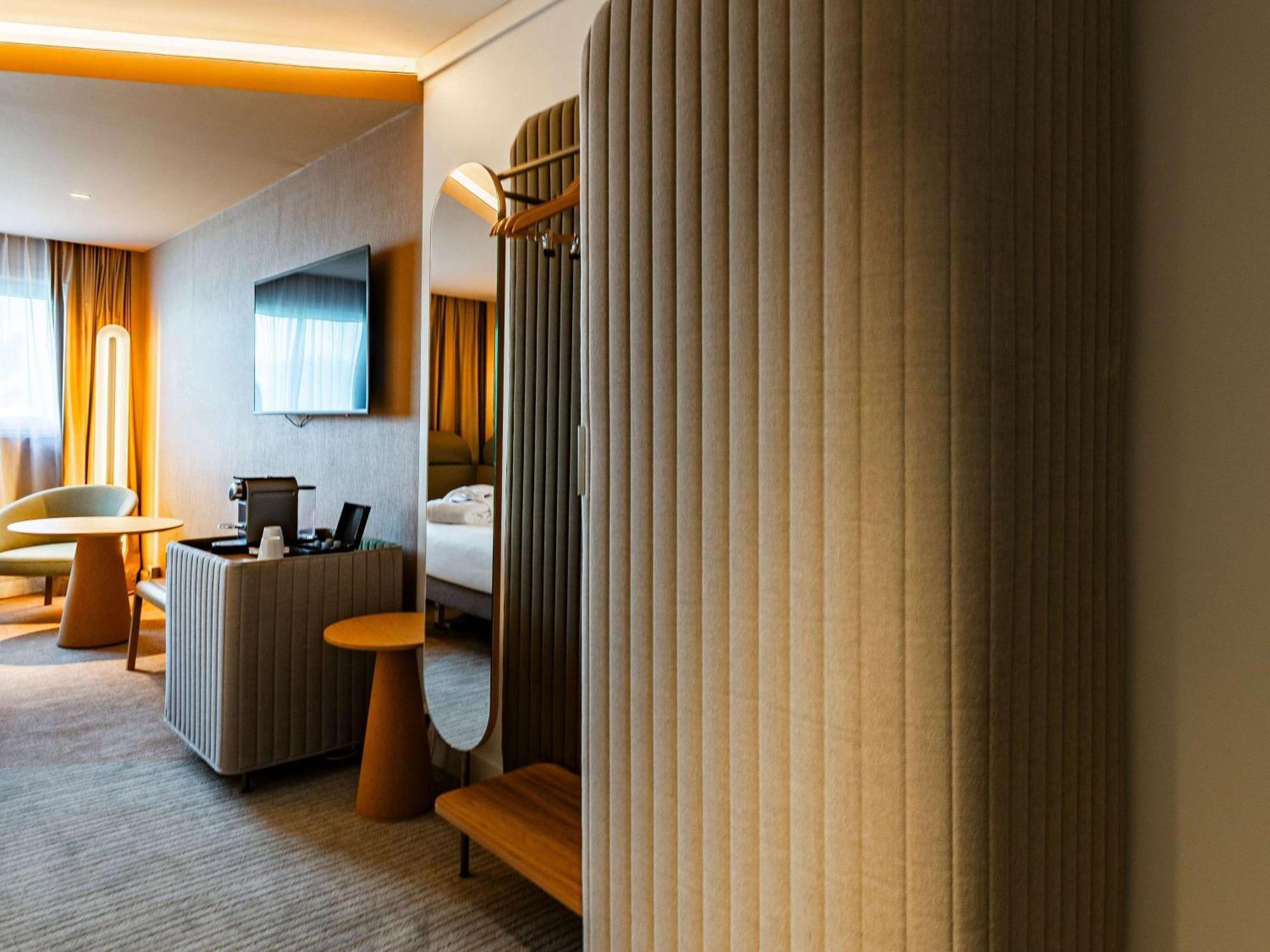 Novotel Reims Tinqueux Exterior photo